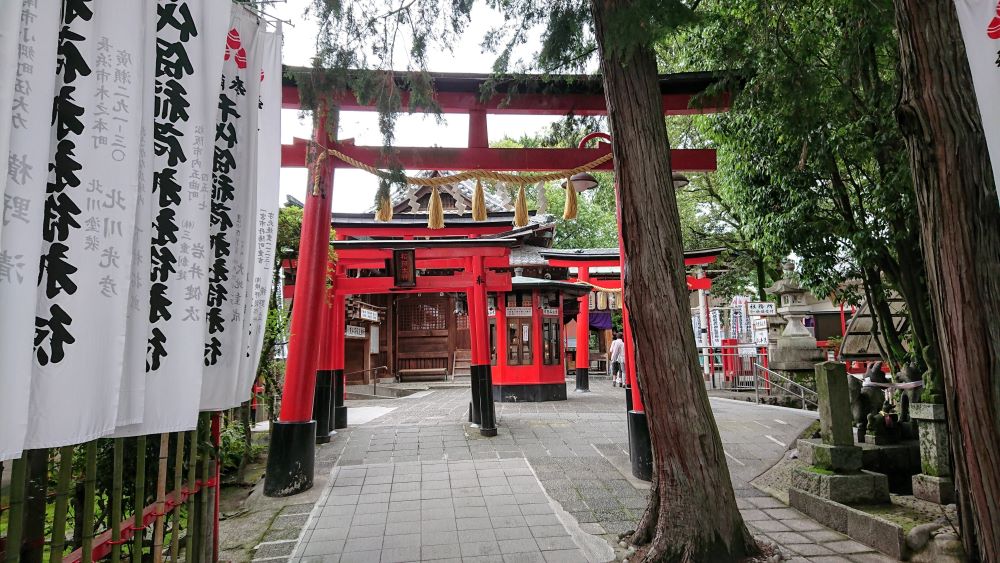 千代保稲荷神社